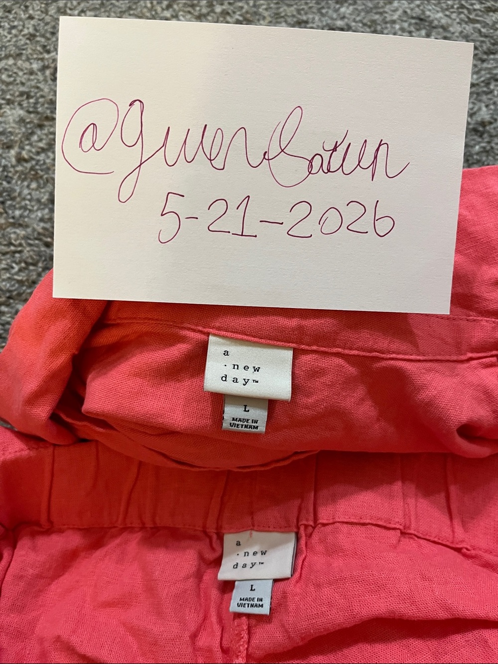 Pink Linen Set - Picture 3 of 9
